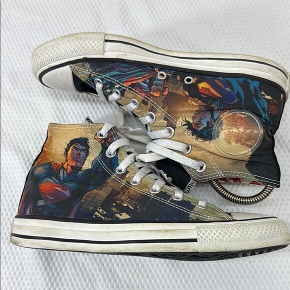 Converse All-Star and DC Comics Superman High-Top Sneakers Size 8 - Picture 1 of 12